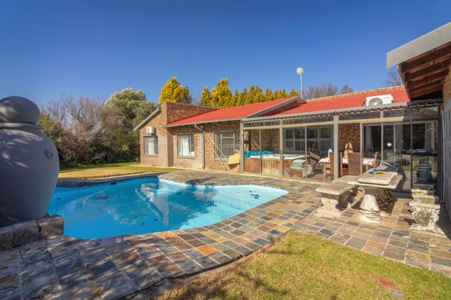 3 Bedroom Property for Sale in Tuinhof Free State